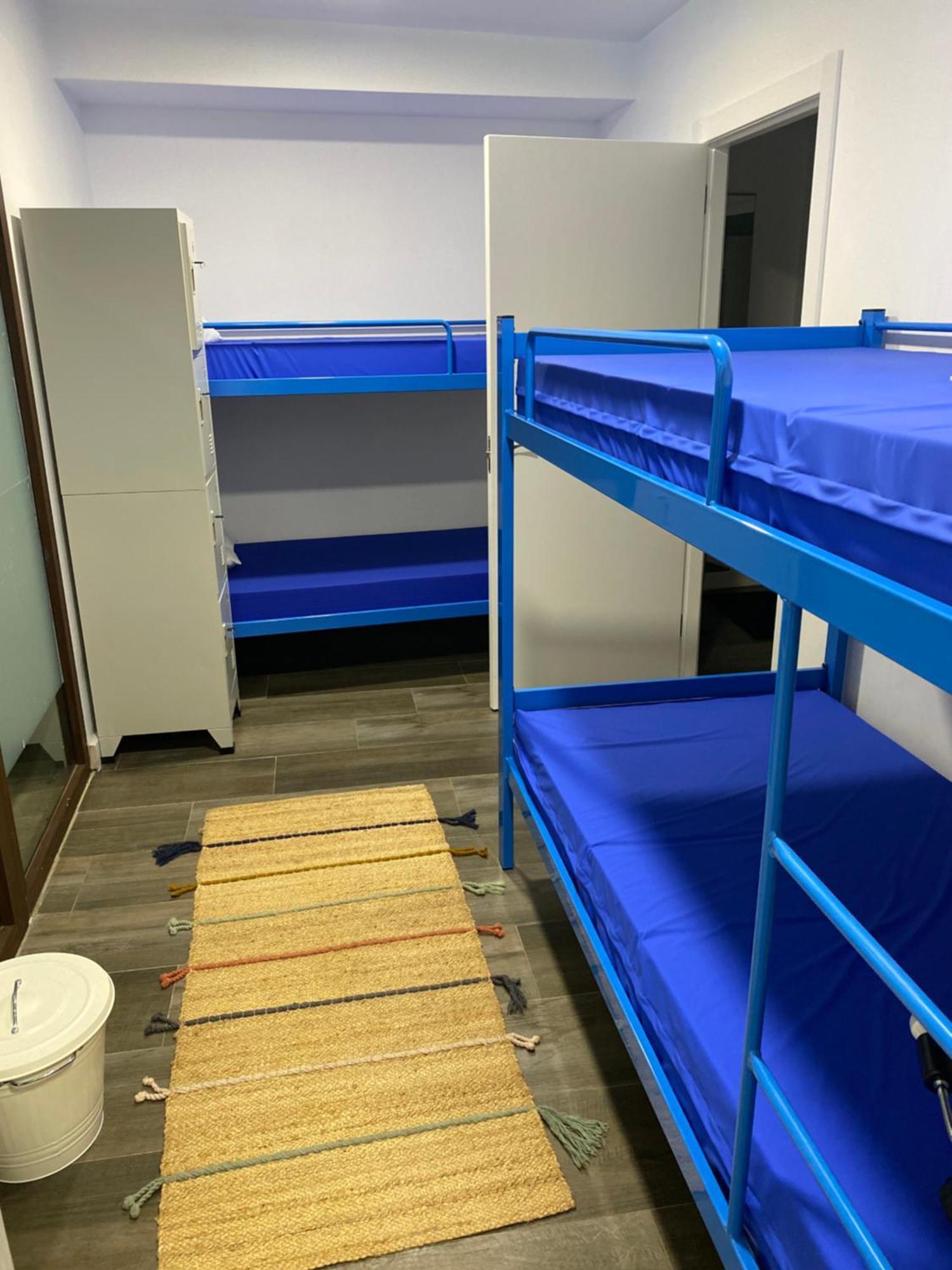Hostel Vagabond Vieiras Beds & Dinner Acts-le-210